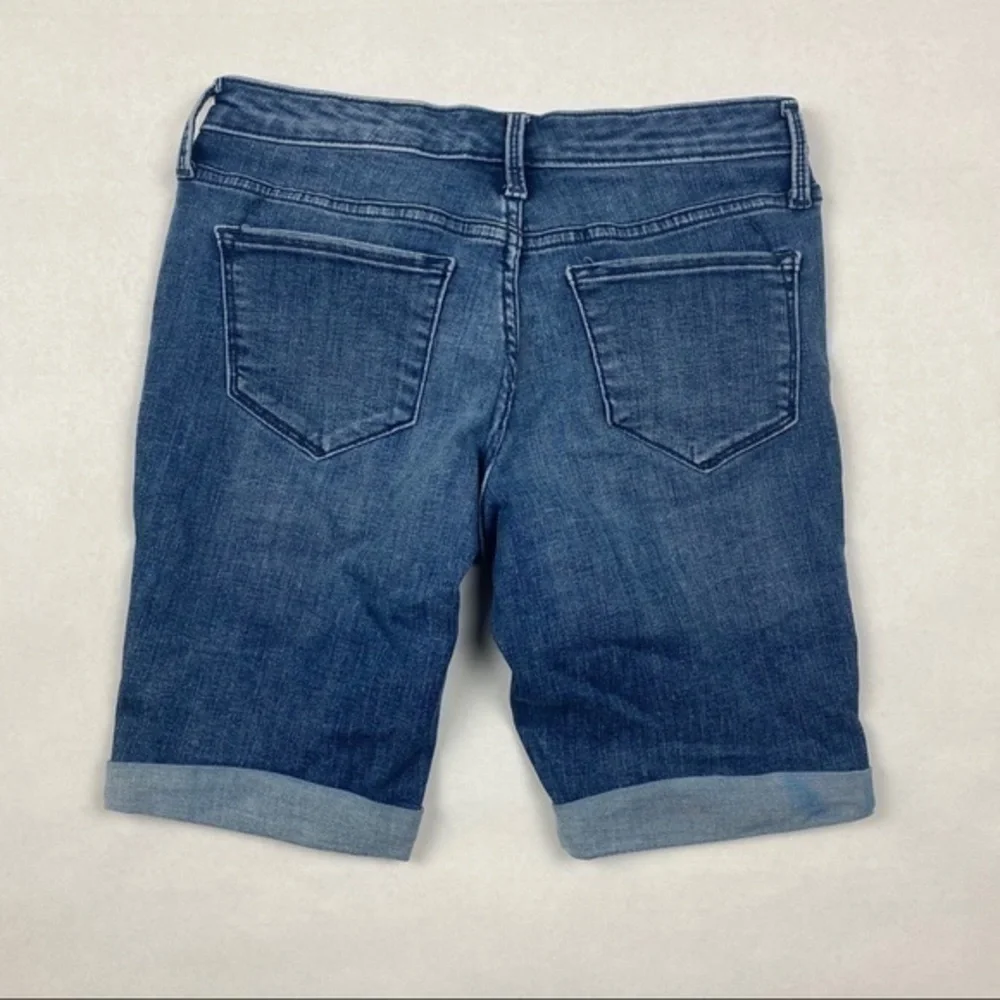 Mossimo‎ Power Stretch Distressed Bermuda Short
